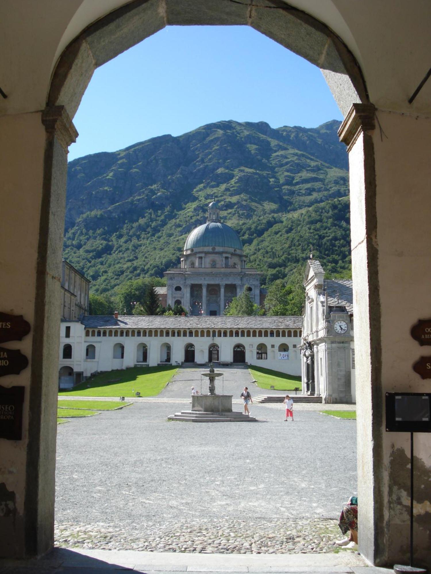Santuario Di Oropa Vandrerhjem Biella Eksteriør bilde